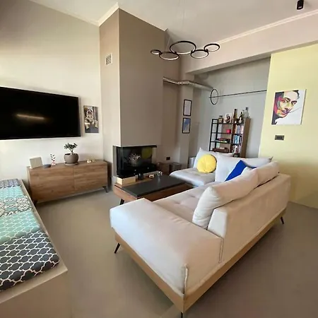 Beachfront Retreat At Agios Vasileios *