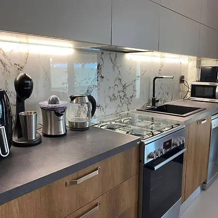 Beachfront Retreat At Agios Vasileios