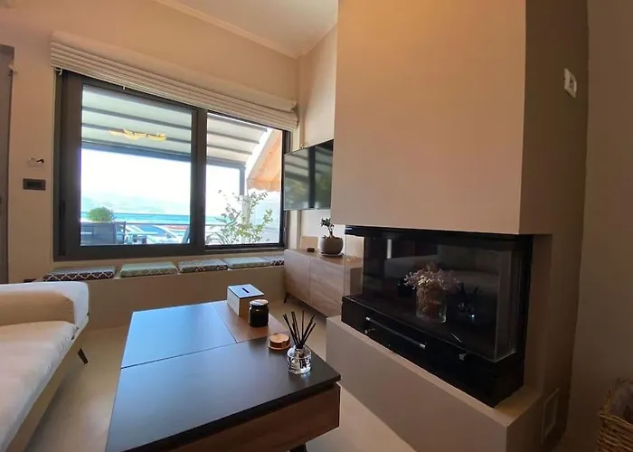 Dom wakacyjny Beachfront Retreat At Agios Vasileios