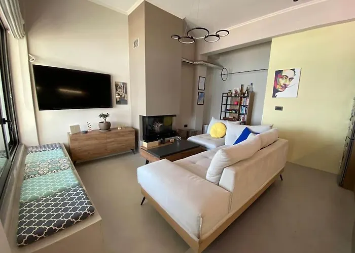 Beachfront Retreat At Agios Vasileios *