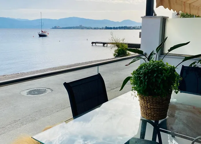 Beachfront Retreat At Agios Vasileios